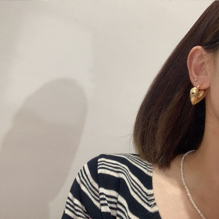 Wholesale brass real gold electroplated hollow heart earrings