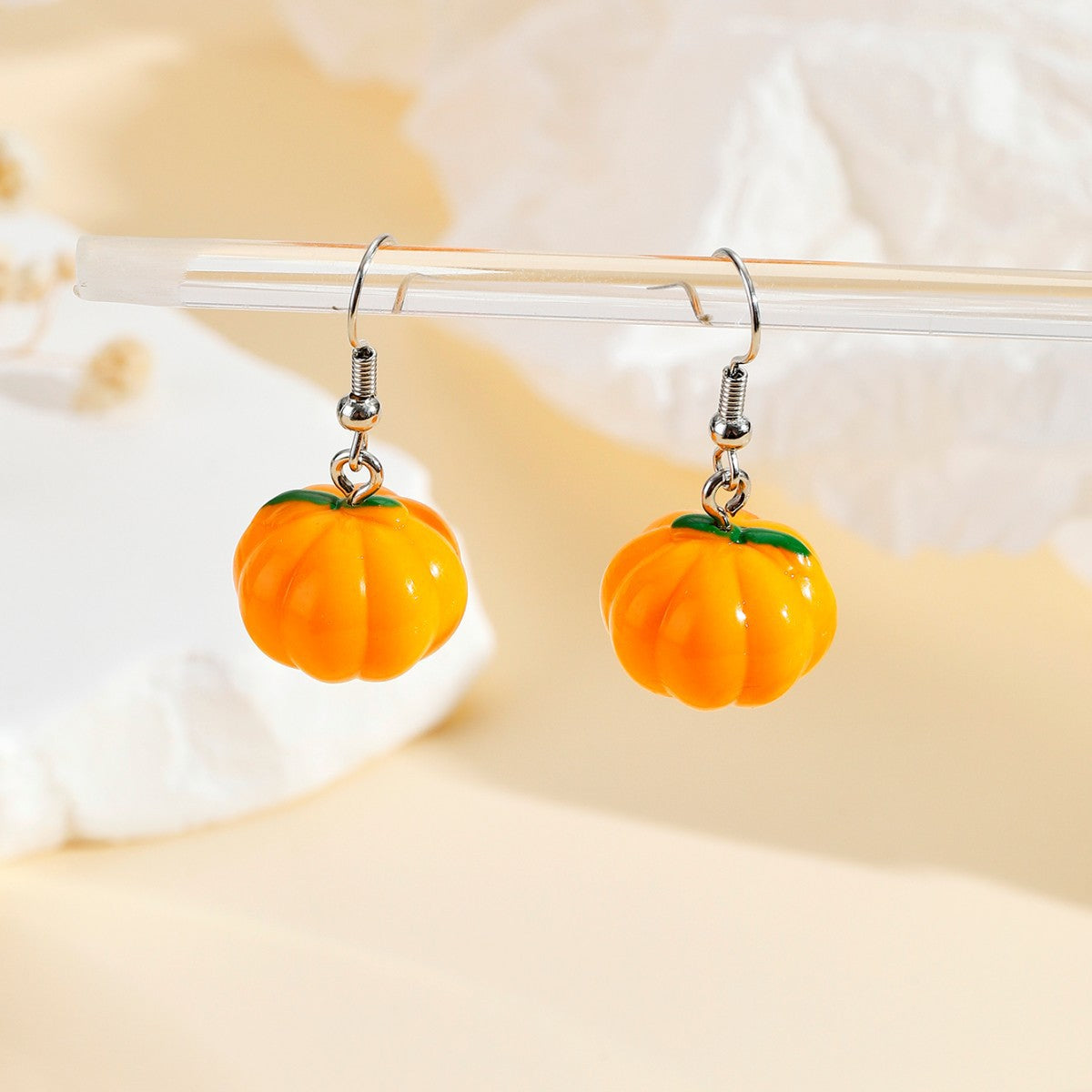 Wholesale Halloween  pumpkin earrings  cartoon acrylic colorful pumpkin earrings