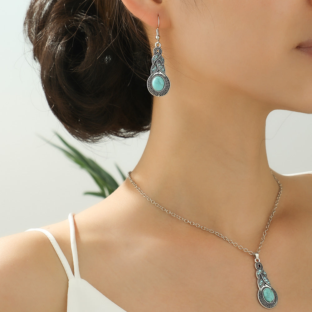 Wholesale Bohemian Vintage Earrings and Necklace Set Turquoise Drop Pendant Jewelry Accessory
