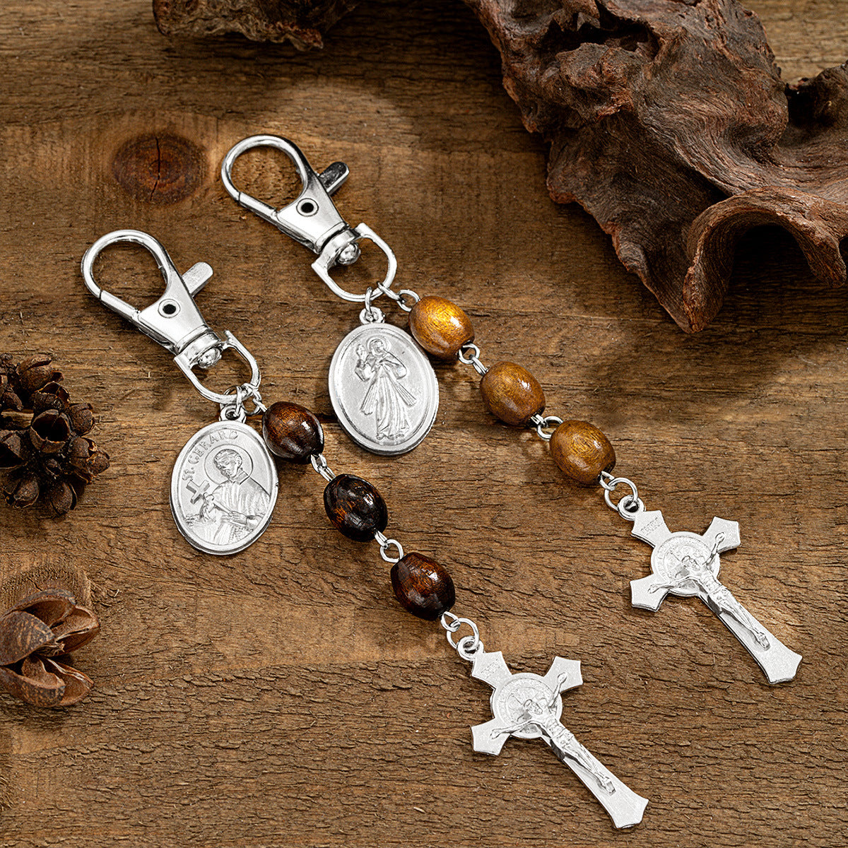 Wholesale minimalist niche alloy cross round pendant keychain