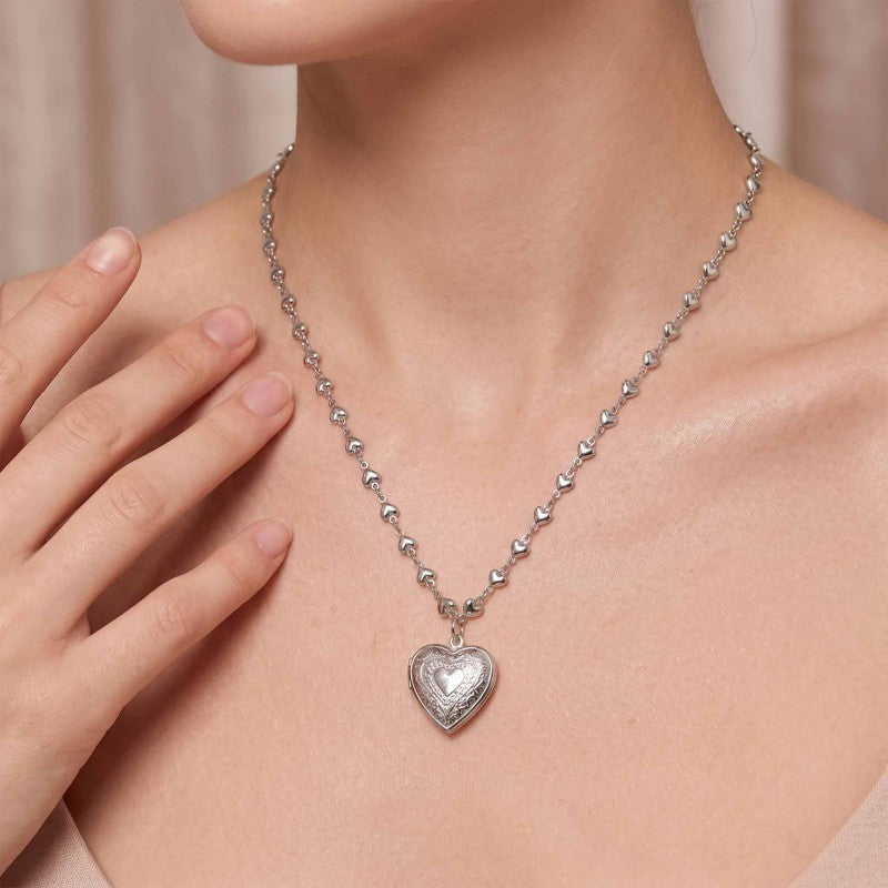 Wholesale Retro Heart Shape Photo Locket Necklace For Women Silver Tone Love Chain Chic Boutique Jewelry Gift