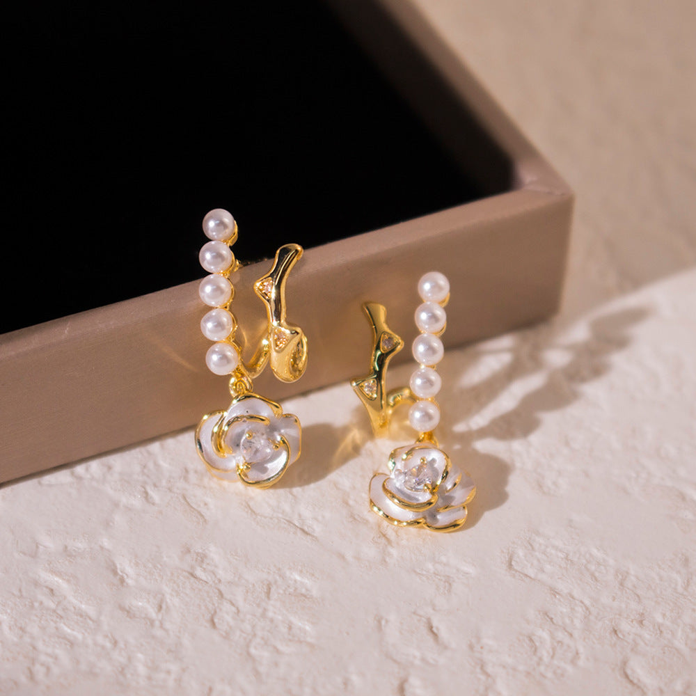 Wholesale  Light Luxury Zircon Camellia Ear Stud  Earrings