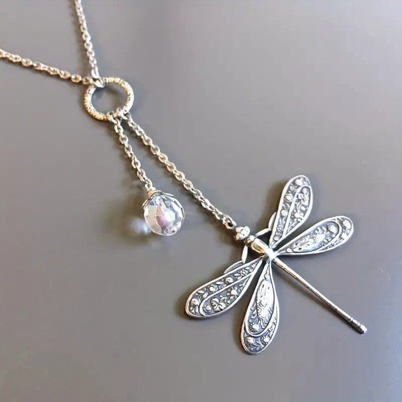 Wholesale Vintage Creative Dragonfly Crystal Pendant Necklace