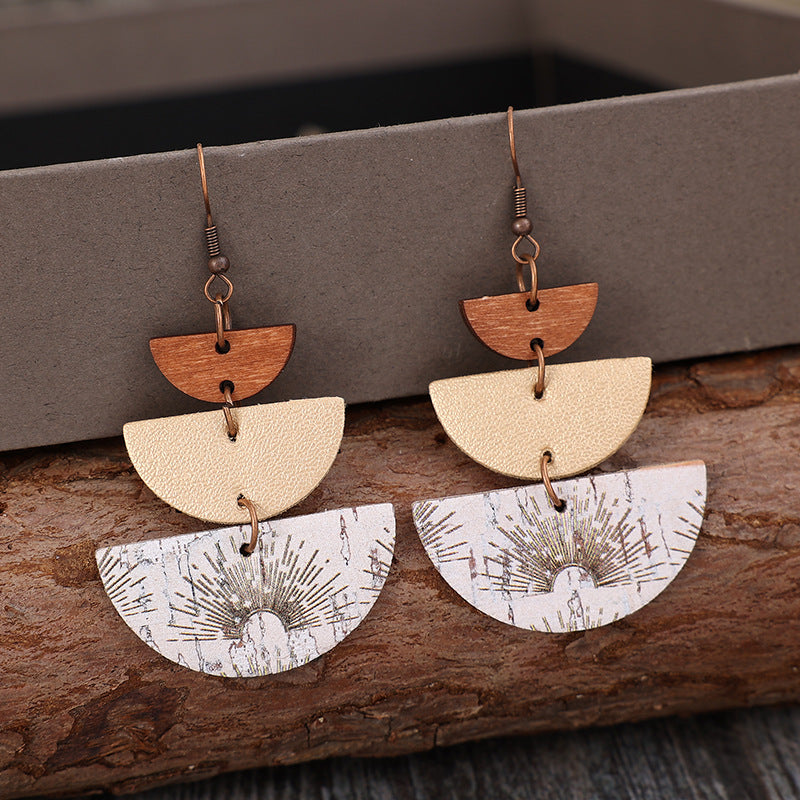 Wholesale retro three-layer crescent moon printed sun pattern leather ear