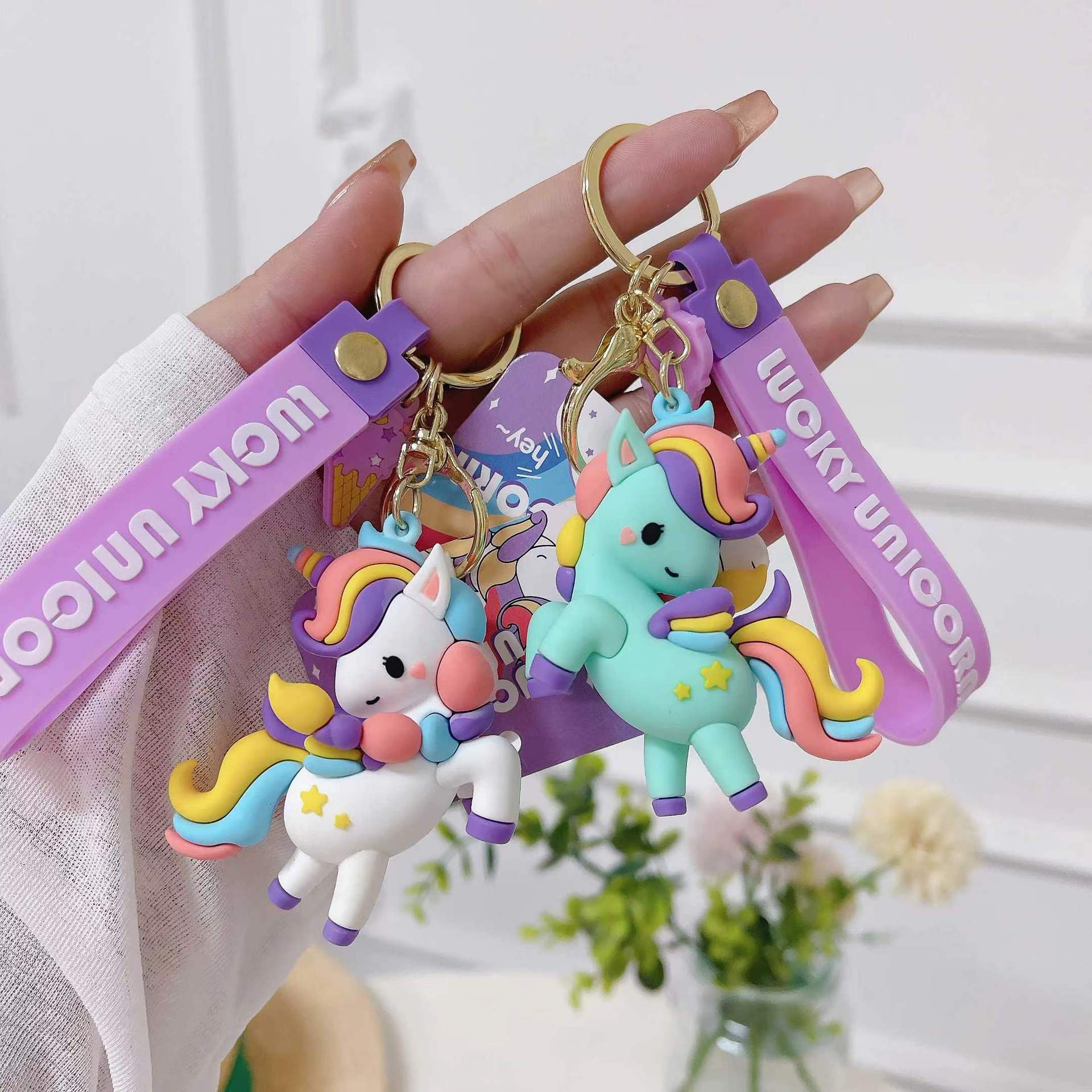 Wholesale Cute cartoon rainbow horse unicorn keychain