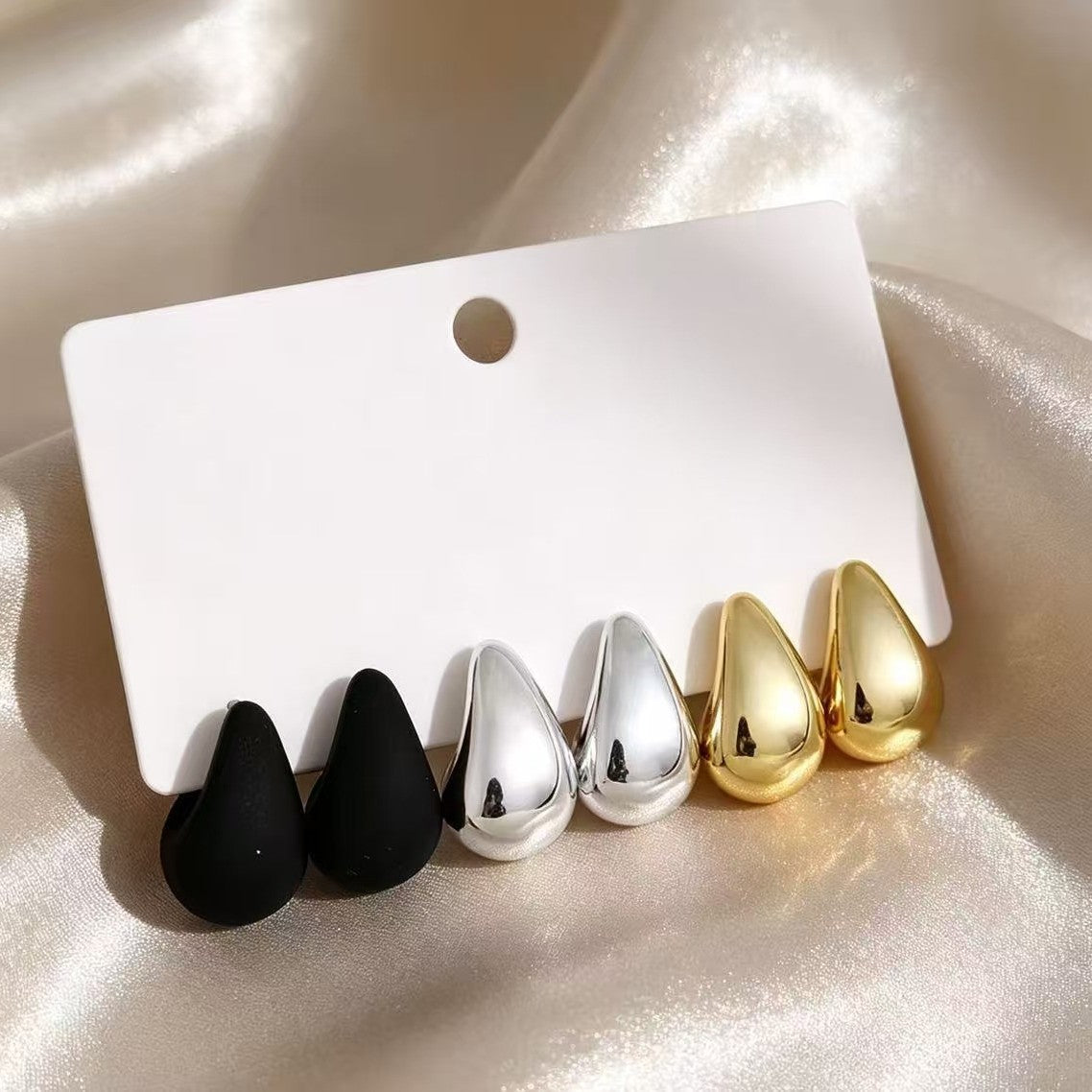 Wholesale European and American Cross-Border Hot-Selling Multi-Color Niche Mini Comma Drop Earrings 3-Piece Set Simple Ins Women' s Earrings Set