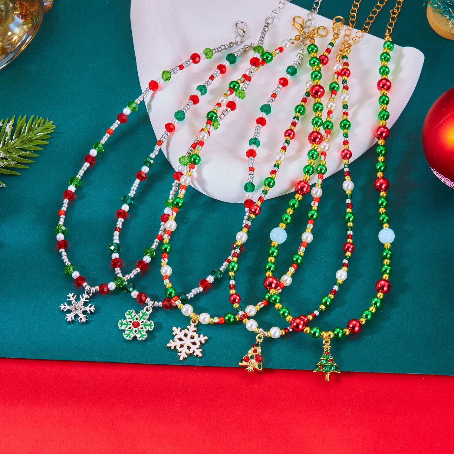 Wholesale Christmas Tree Snowflake Necklace