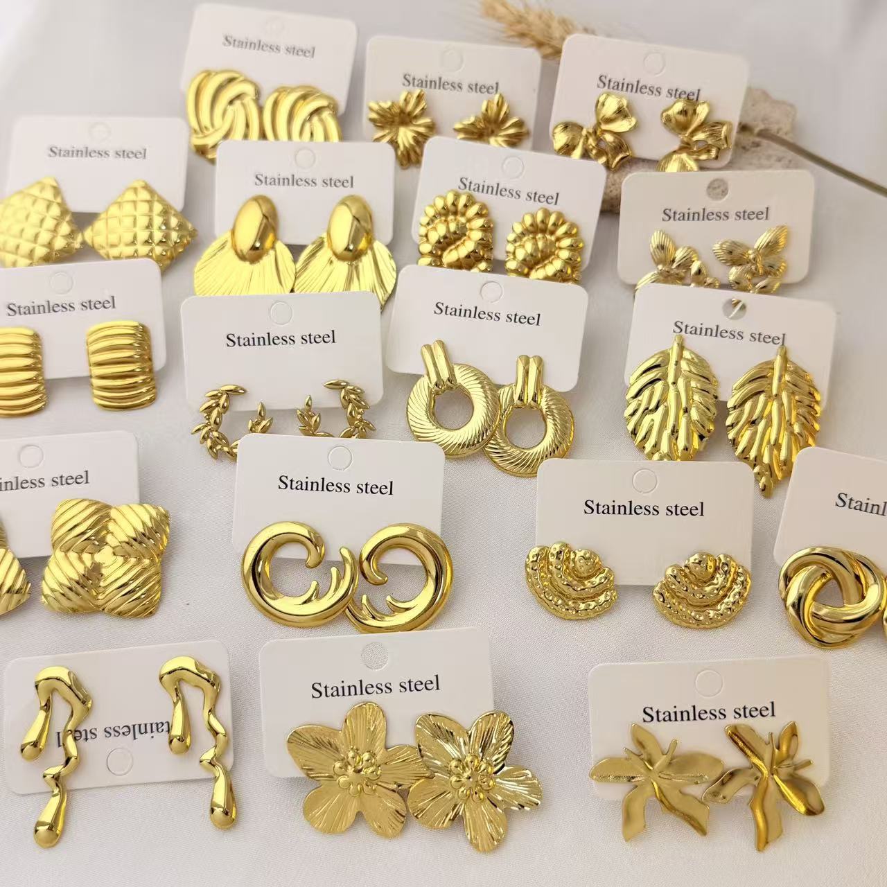 Wholesale Geometric Pleated Earrings 304 Stainless Steel Fashion Jewelry for Women