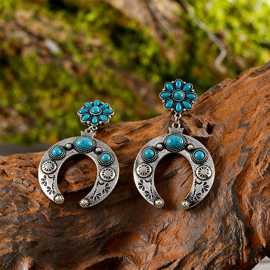 Wholesale Zinc Alloy Electroplated Retro Horn Flower Earrings Bohemian Ethnic Style Jewelry Accessory