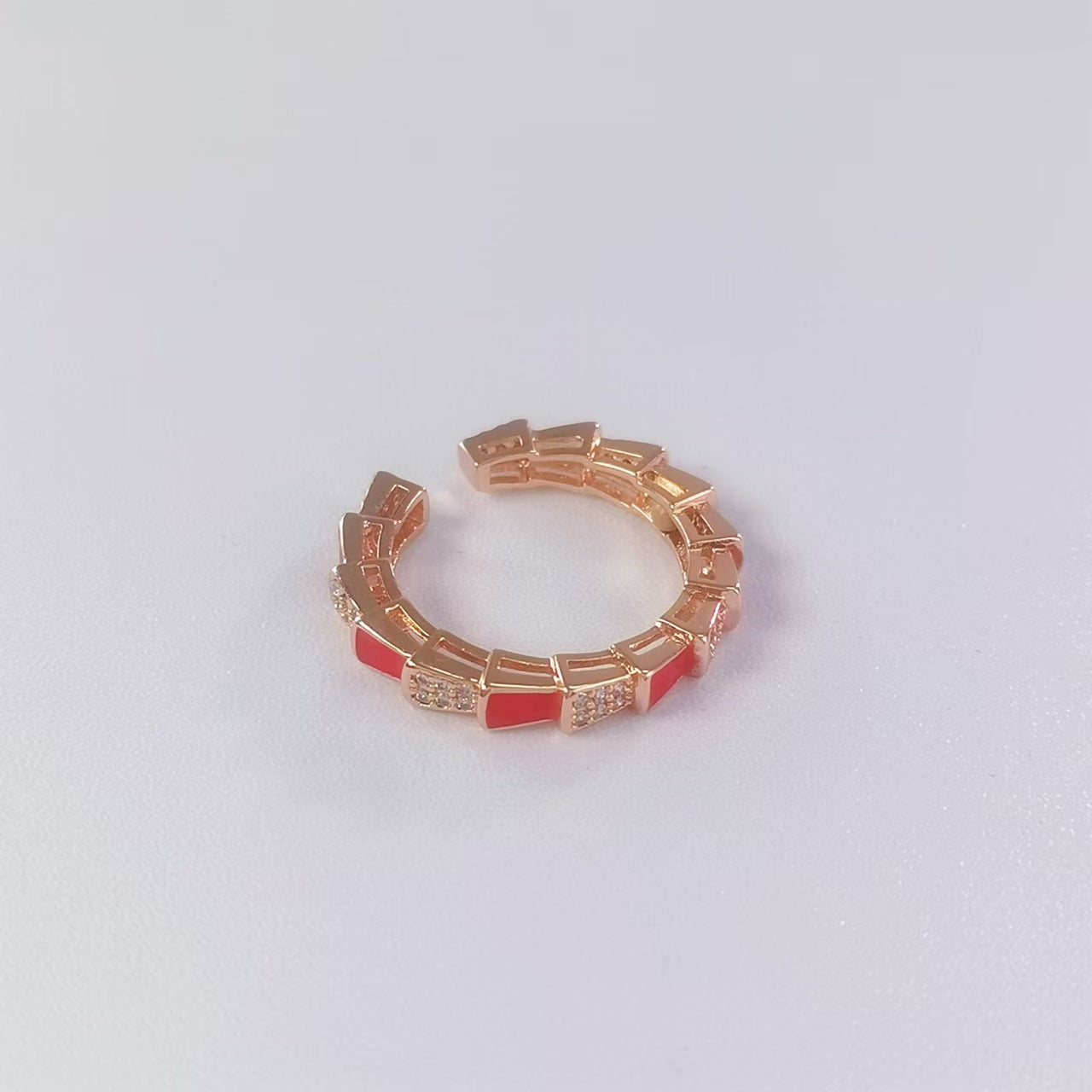 Wholesale Snake Bone Design Open Ring Gold Plated Copper with Crystal Accents Fashion Jewelry Gift