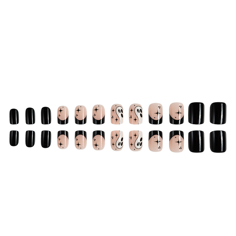 Wholesale 24 Pieces/box Halloween Ghost Contrasting Color Black and White Cute Nail Art Tablets Press-on Nails Kits Nail Stickers ACC-NS-GuaiXL044
