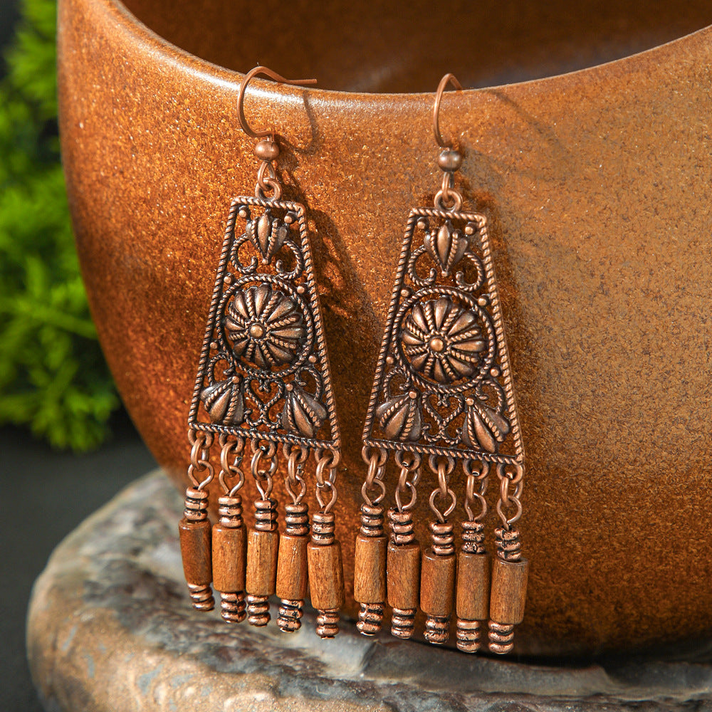 Wholesale Retro Ethnic Tassel Earrings Copper Handmade Beaded Women Fashion Accessory