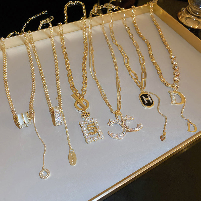 Wholesale  geometric zircon Pearl T-shaped buckle necklace