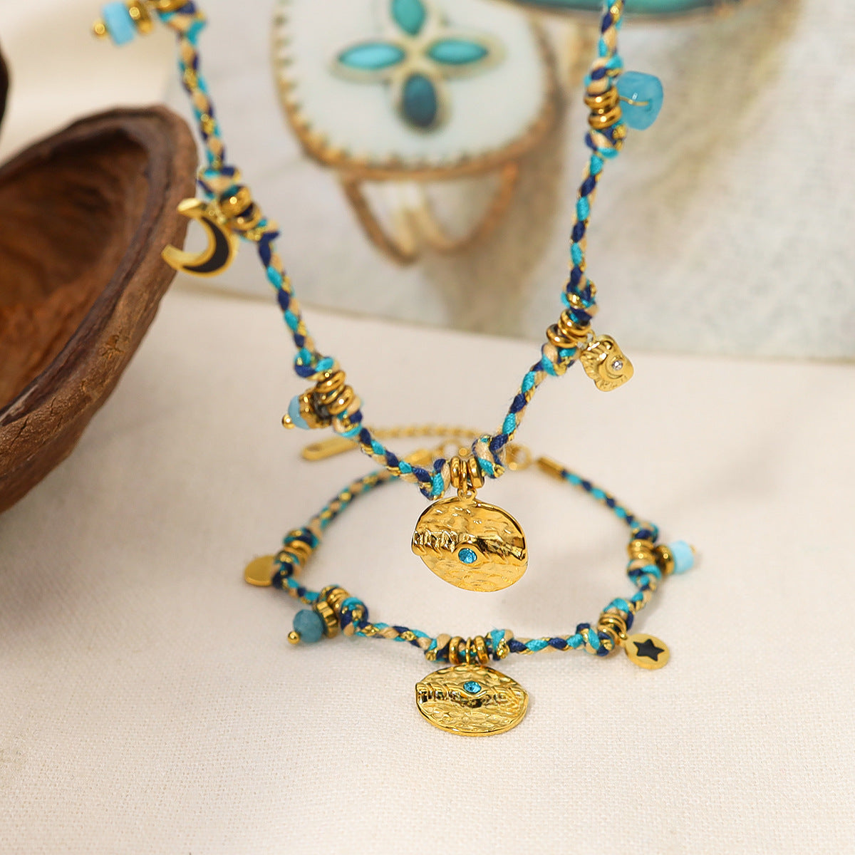 Wholesale retro bracelet necklace suit plated 18K gold titanium steel bracelet