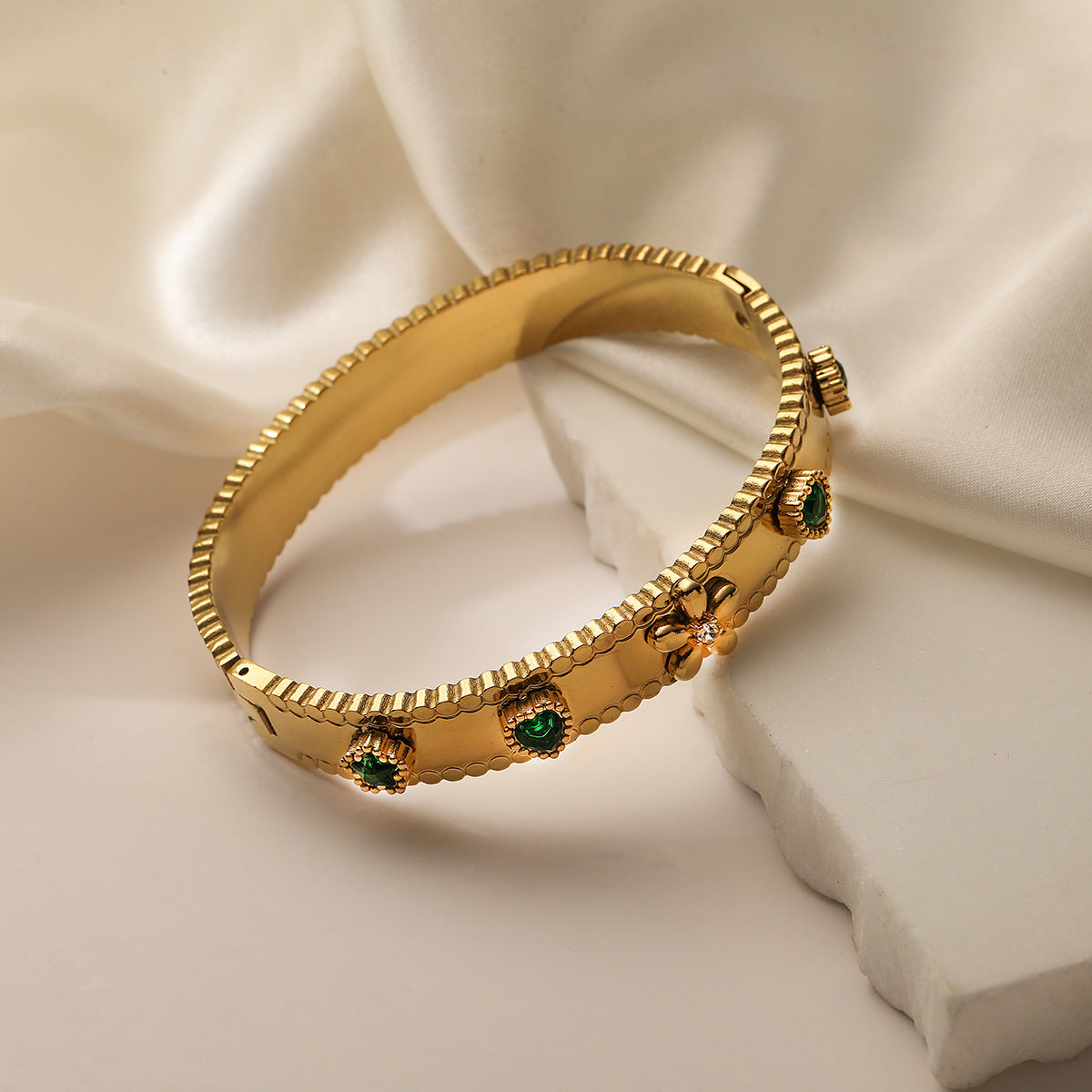 Wholesale 18K Gold Plated Zirconia Stainless Steel Bracelet