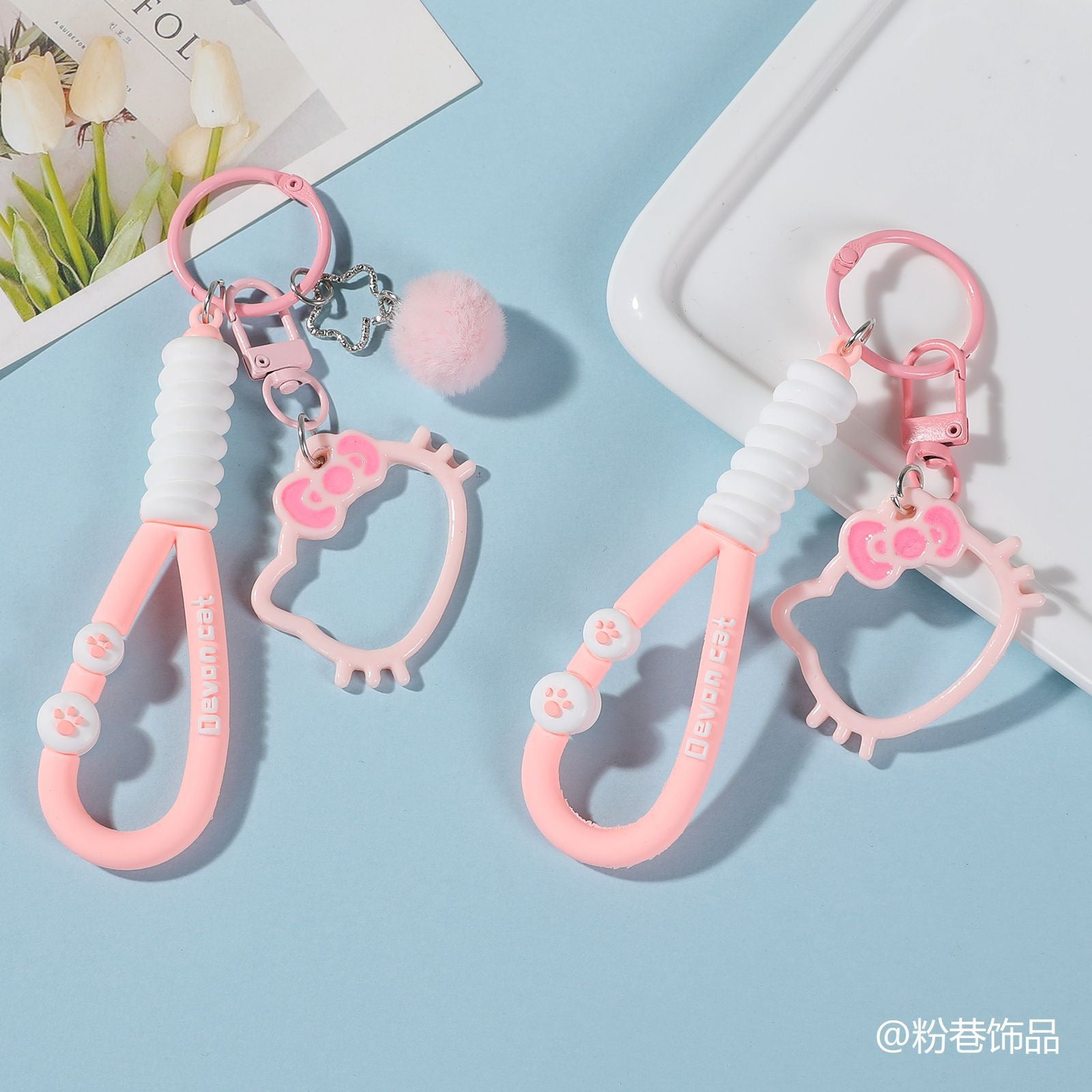 Wholesale Cute Soft Flower PVC Keychain Multifunctional DIY Key Ring with Hollow Cat Pendant – Boutique Resale Birthday Gift