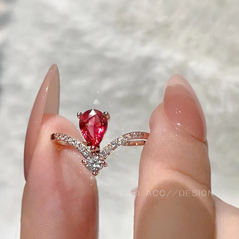 Wholesale Retro Exquisite Micro-inlaid Zircon Ring