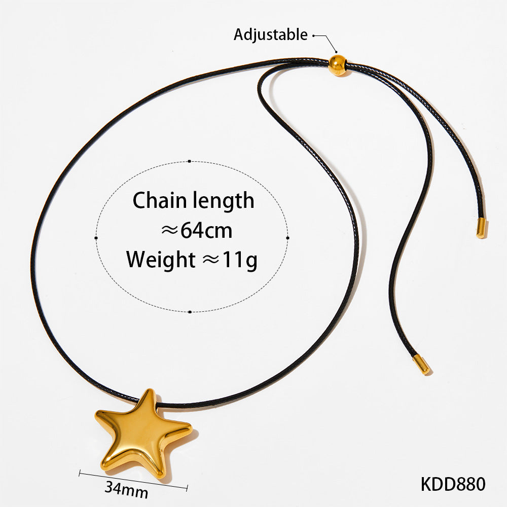 Wholesale stainless steel  simple style fashion exaggerated hollow five-pointed star Circle necklace