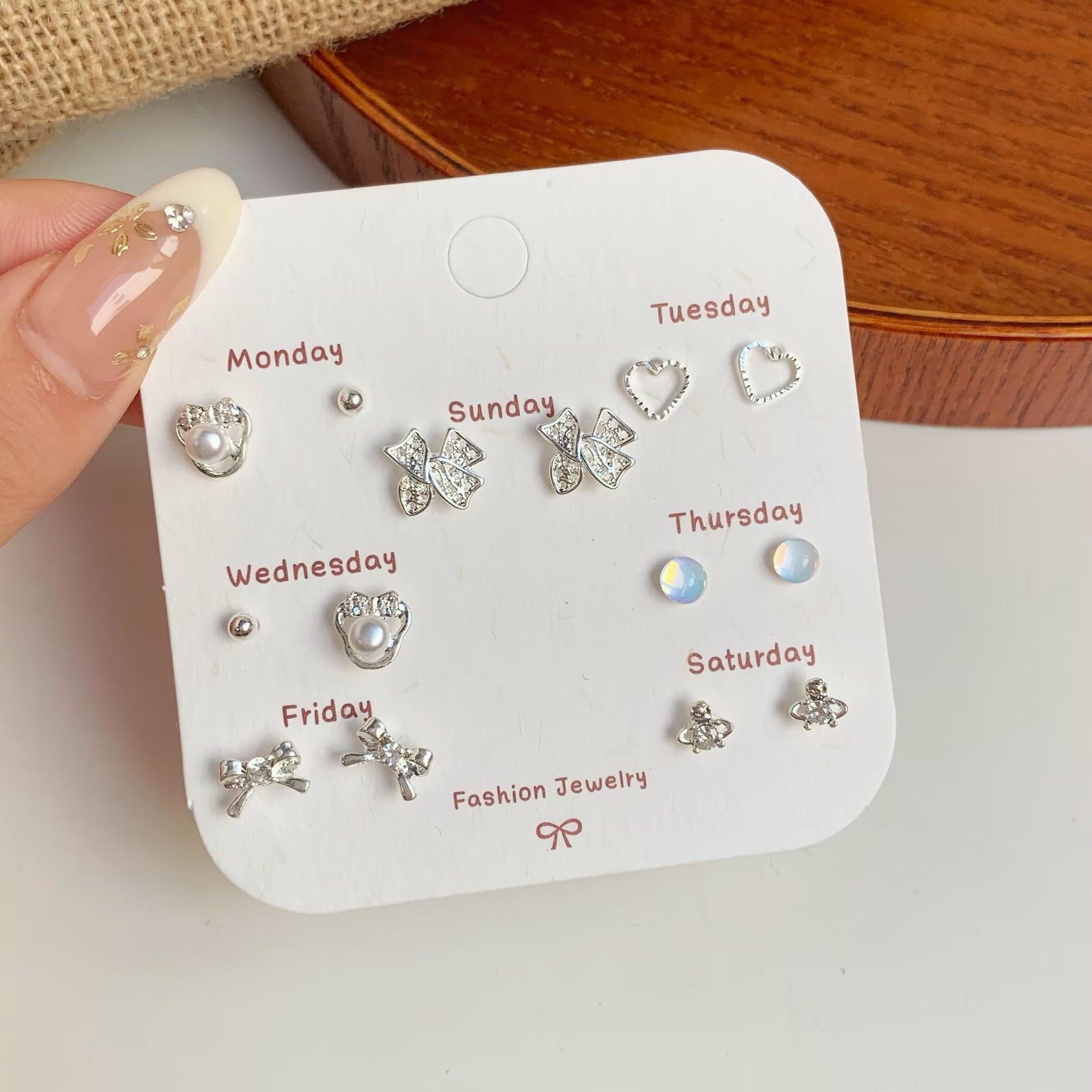 Wholesale Exquisite and Compact Mini Earring Set Silver Needle Earrings Simple Small Earrings