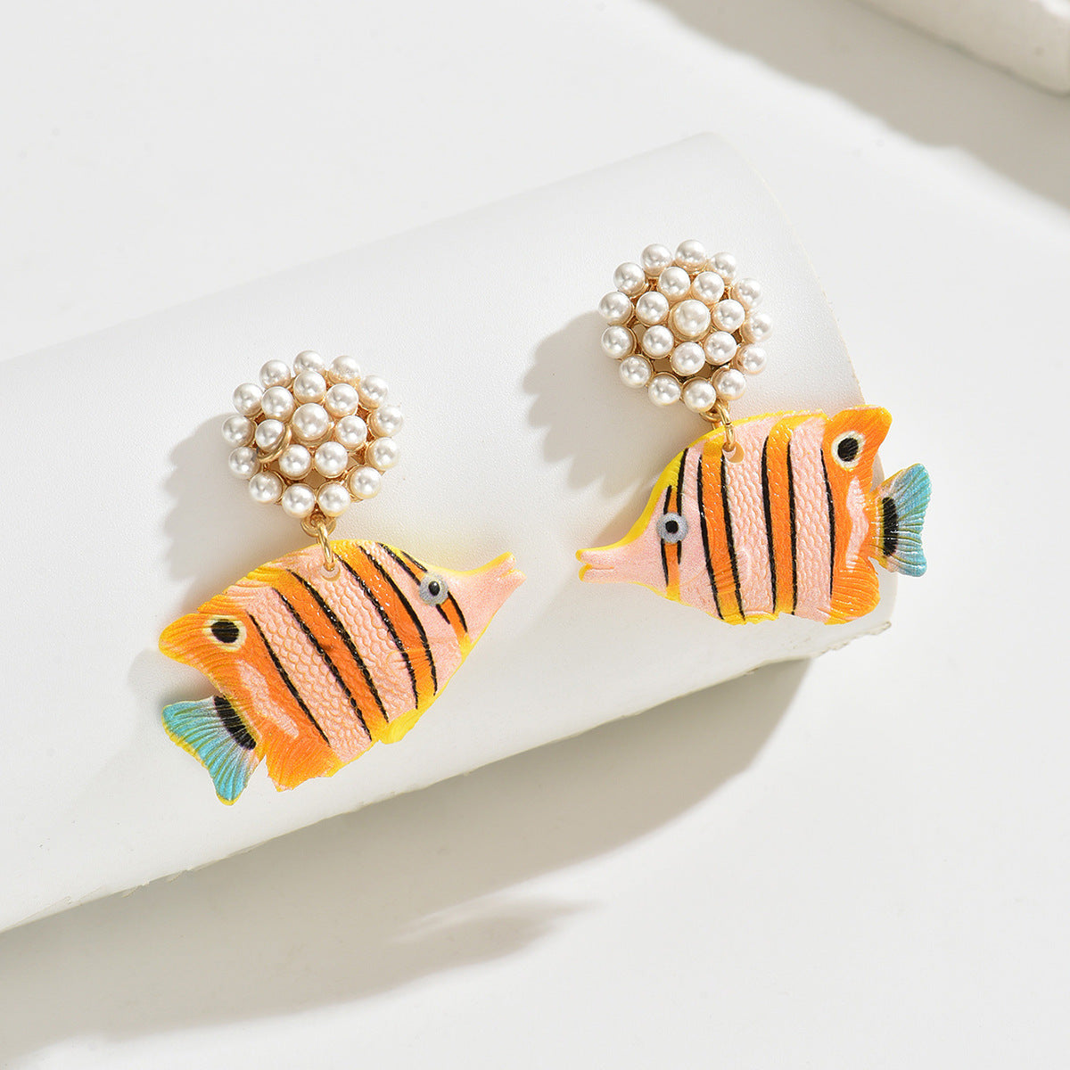 Wholesale  Retro Earrings Small Fish Earrings