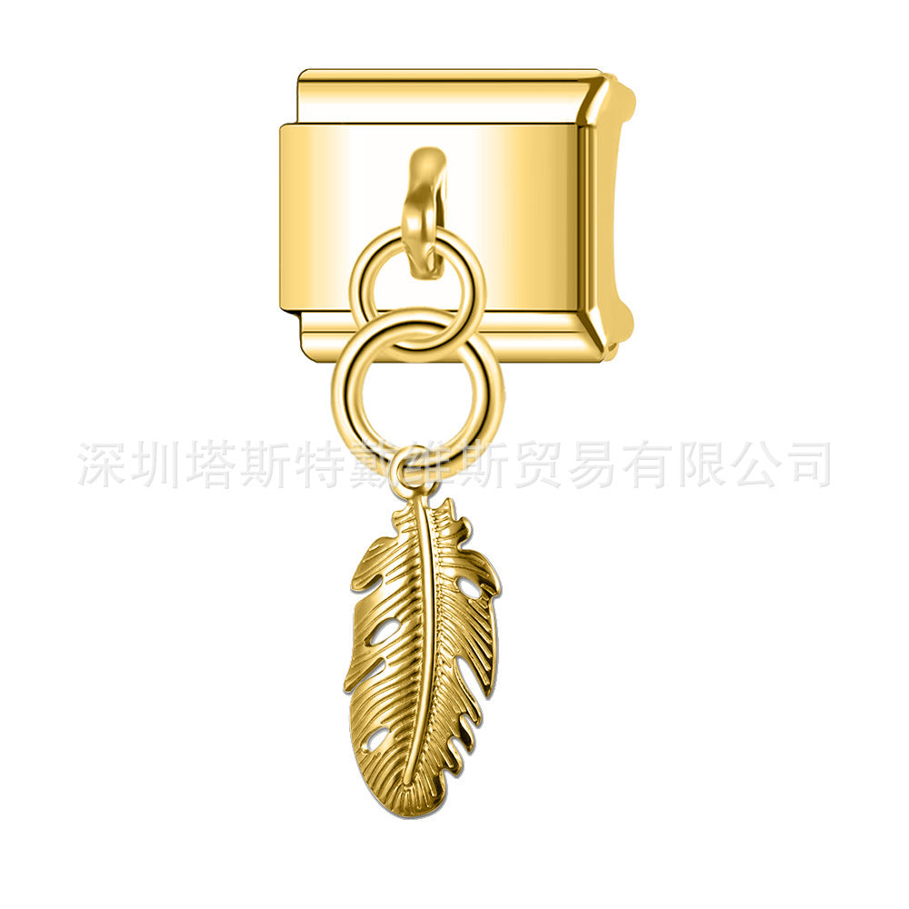 Wholesale Electroplated Alloy Heart Shaped Modular DIY Pendant Bracelet Gift Fashion Accessory