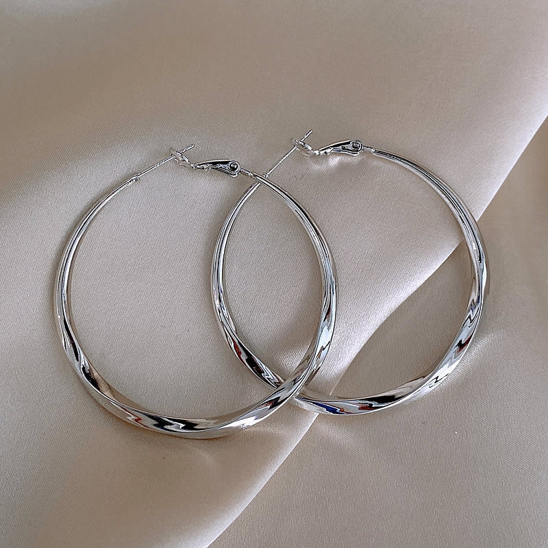 Wholesale Korean Style Elegant Copper Earrings Fashion Jewelry for Party Wear