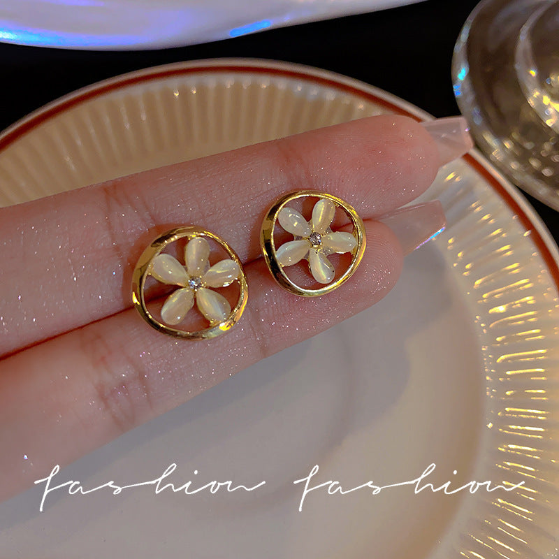 Wholesale S925 Silver Needle Vintage Pearl Earrings Flower Earrings ACC-ES-Hank005