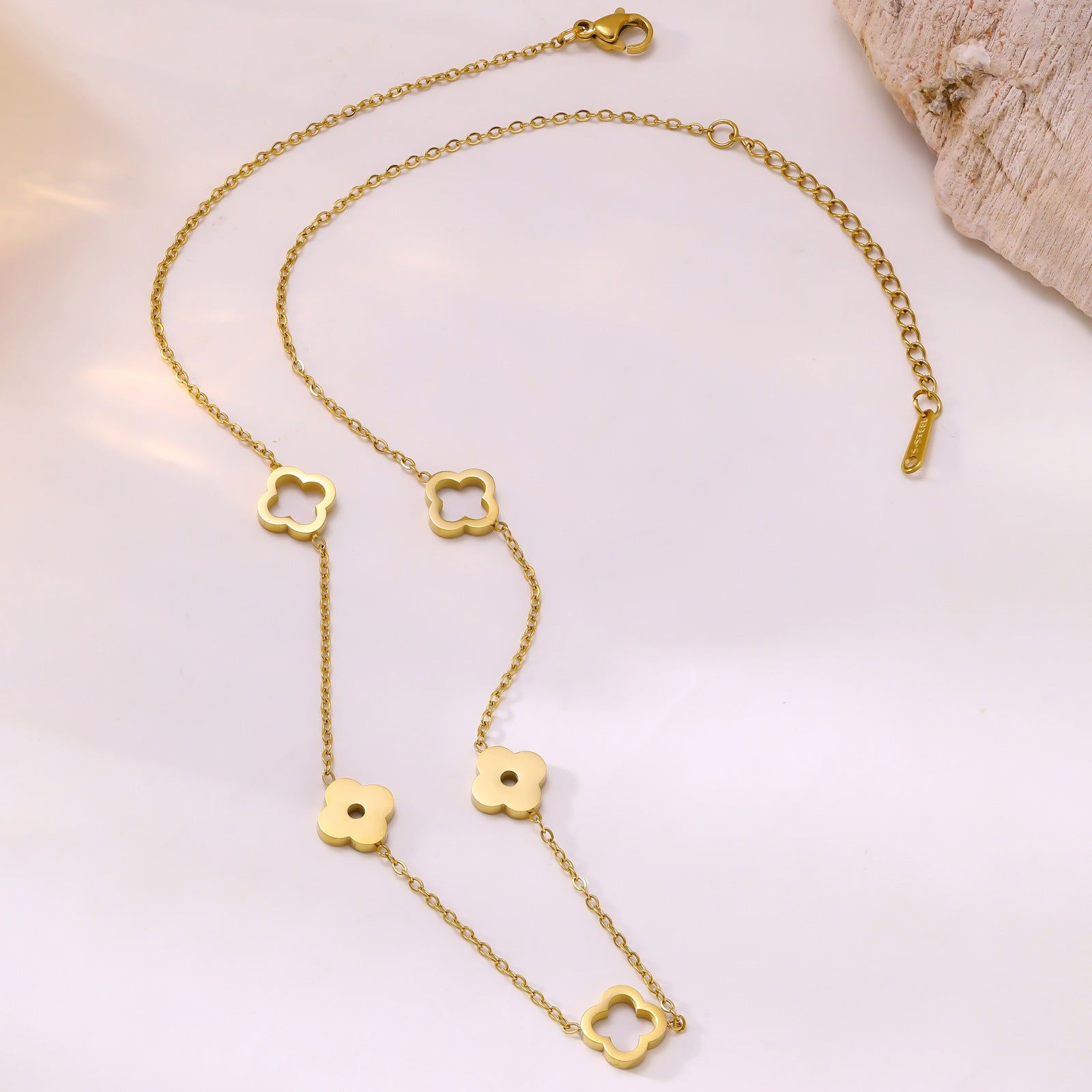 Wholesale Steel Titanium Four-Leaf Clover Necklace ACCVIP