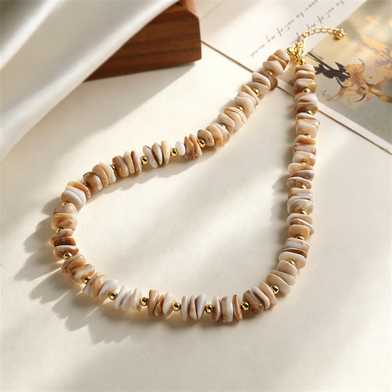Wholesale Chic Handwoven Acrylic Bead Collarbone Necklace For Women Fashion Accessory Boutique Gift