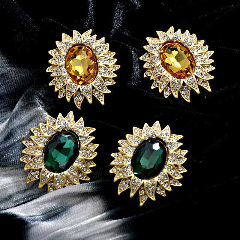 Wholesale Vintage 18K Gold Plated Crystal Flower Earrings ACC-ES-JiuJia014