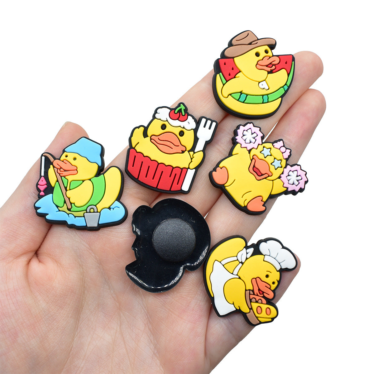 Wholesale Random 100pcs Cute Little Yellow Duck  PVC Soft Rubber Shoe Buckle Decoration