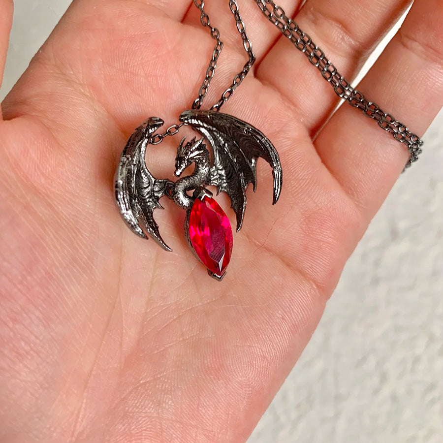 Wholesale dragon clavicle chain three-dimensional diamond dragon pendant  necklace