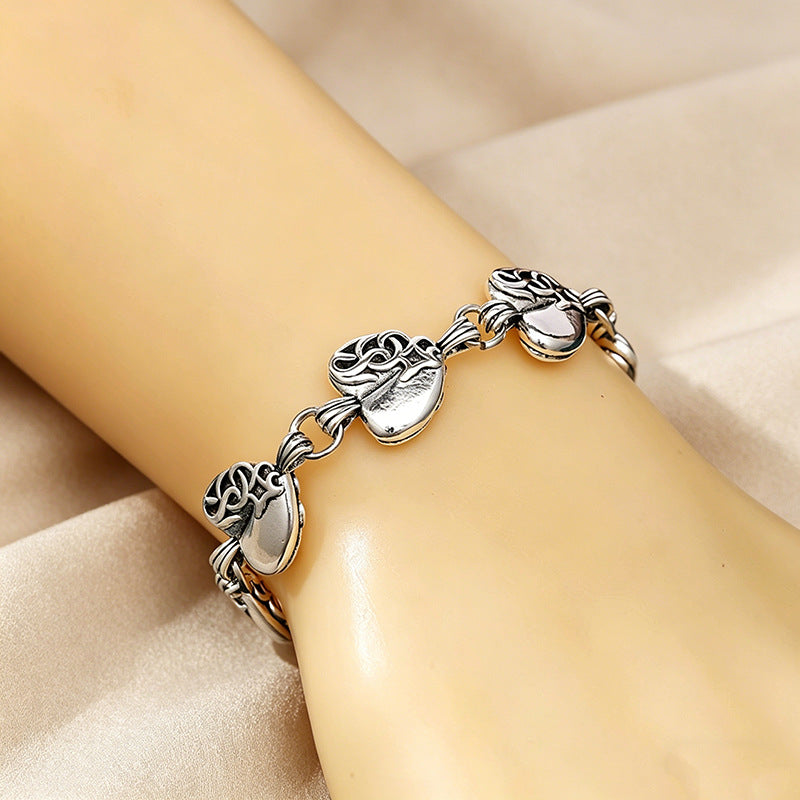 Wholesale Retro Love Heart Bracelet - Stylish Unisex Fashion Accessory for Gift or Boutique Resale
