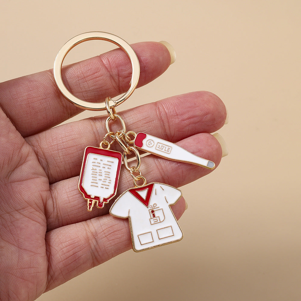 Wholesale rhot nurse clothing nurse cap key chain key chain personalized medical supplies key ring bag pendant