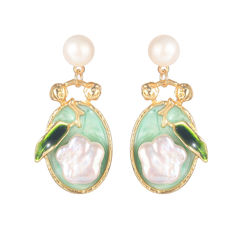 Wholesale Retro Natural Pearl Earrings