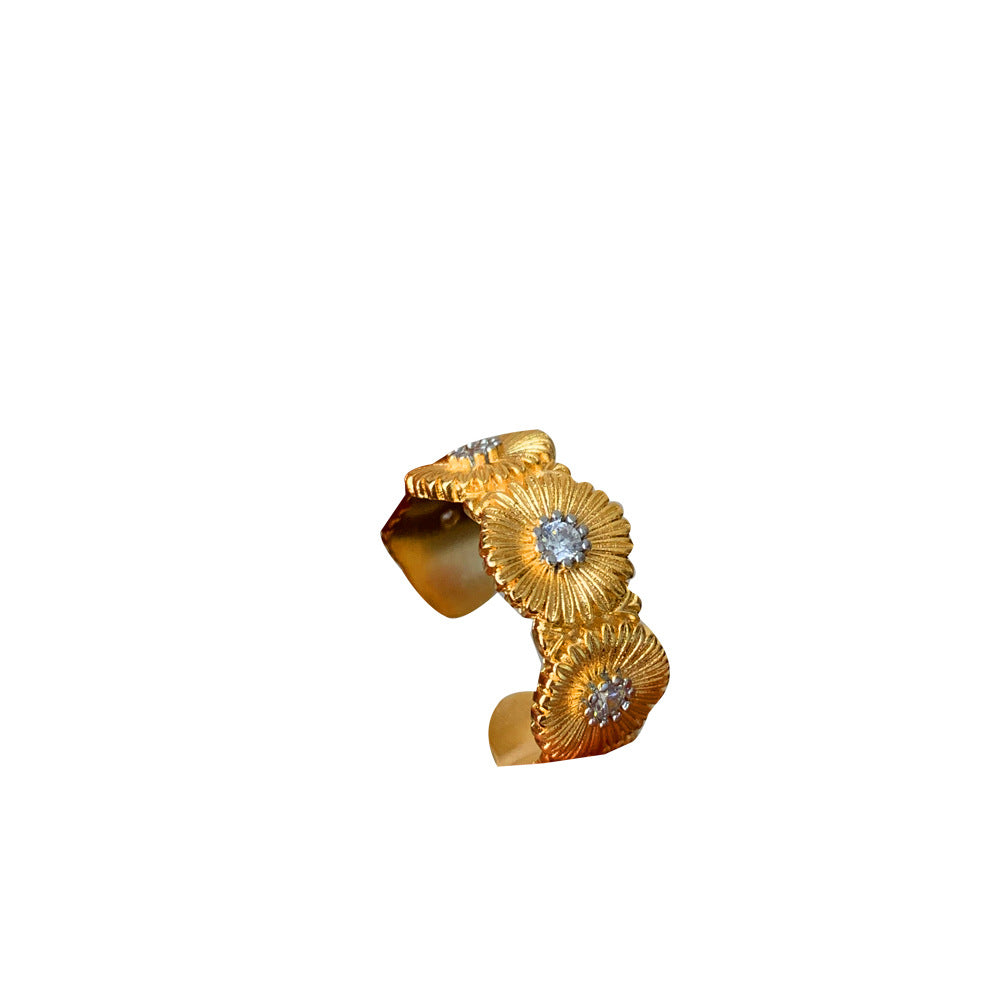 Wholesale Vintage brushed daisy ring