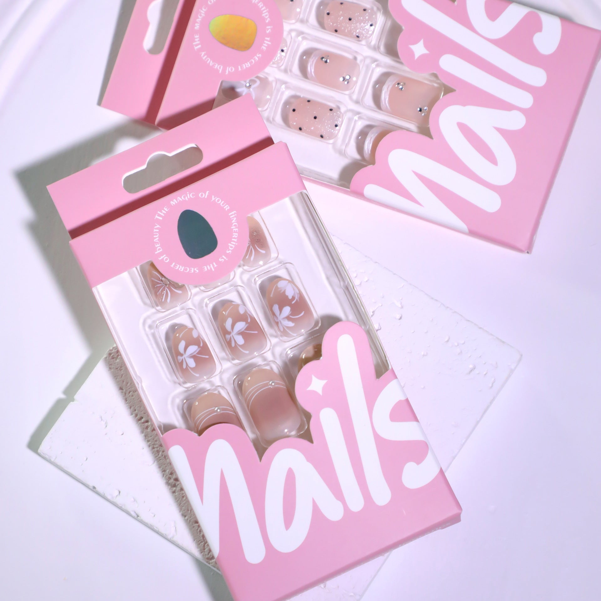 Wholesale 24 Pieces/box White Flower Nails Kits Nail Stickers