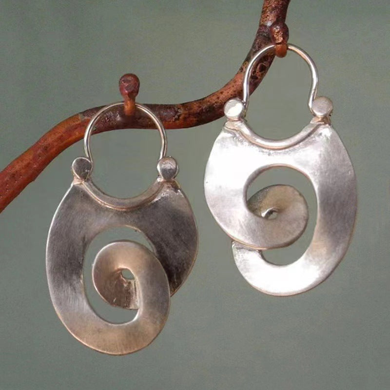 Wholesale Arc Metal Ancient Silver Hollow Spiral U-Shaped Earrings