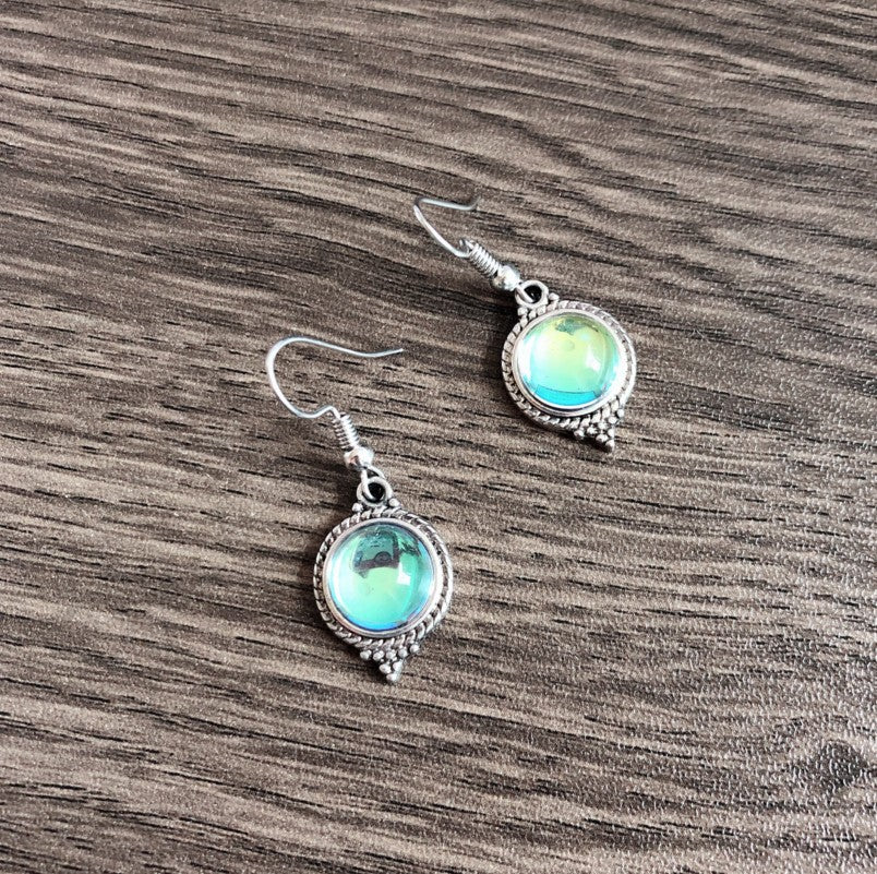 Wholesale  AliExpress new earrings retro independent station Moonstone geometric drop earrings spot