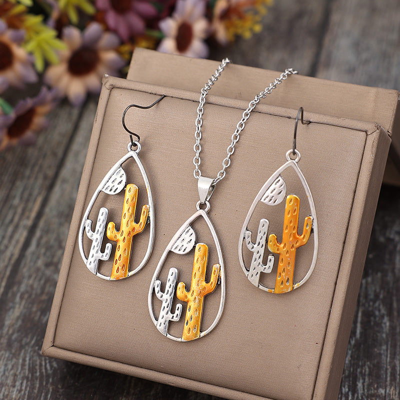 Wholesale Retro Cactus Drop Earrings and Pendant Set - Western Style Alloy Jewelry Accessory for Boutique Resale