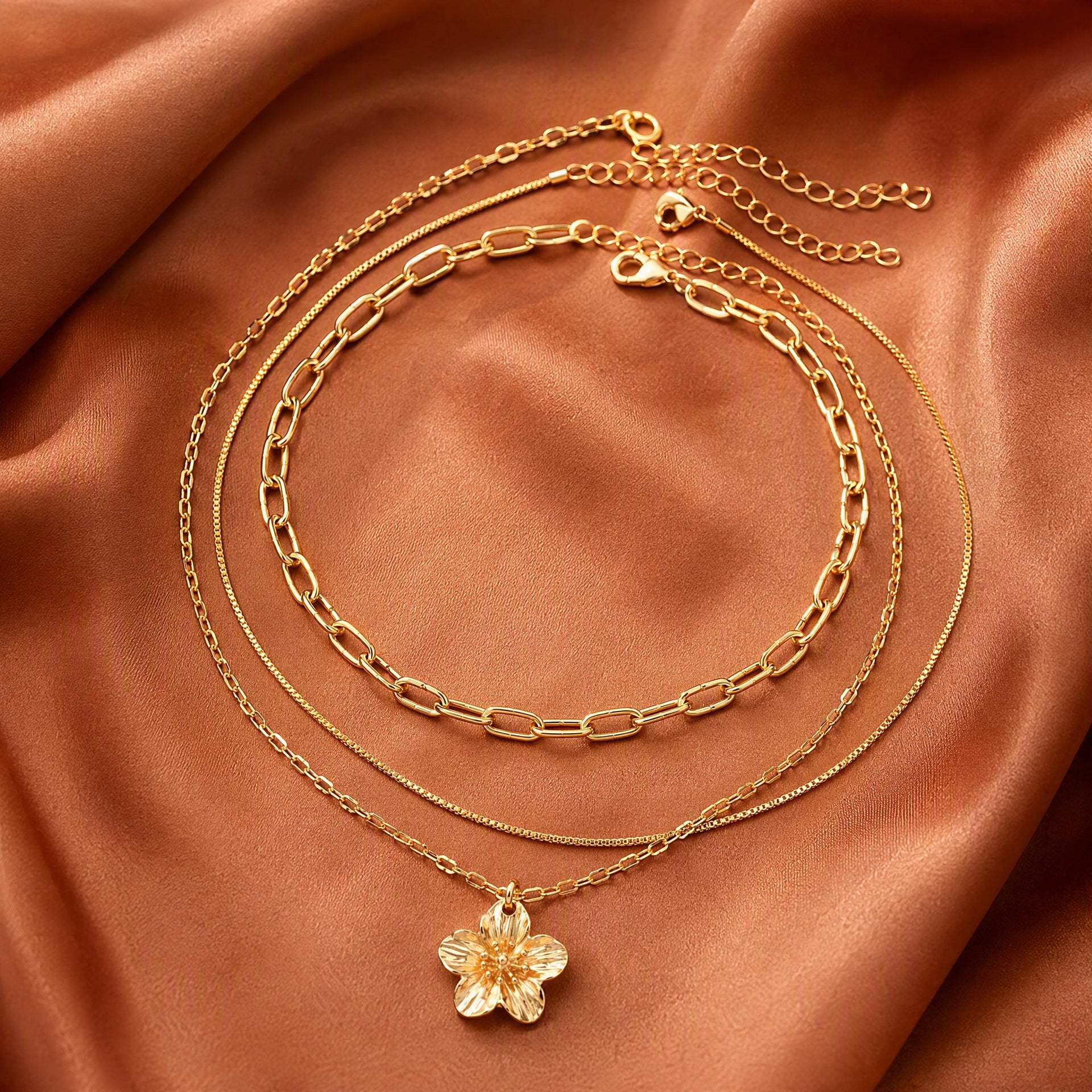 Wholesale Vintage Gold Flower Pendant Necklace Paperclip Chain Layering Jewelry Gift Resale