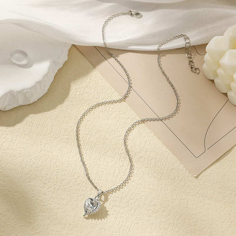 Wholesale Butterfly Flash Diamond Necklace Clavicle Chain