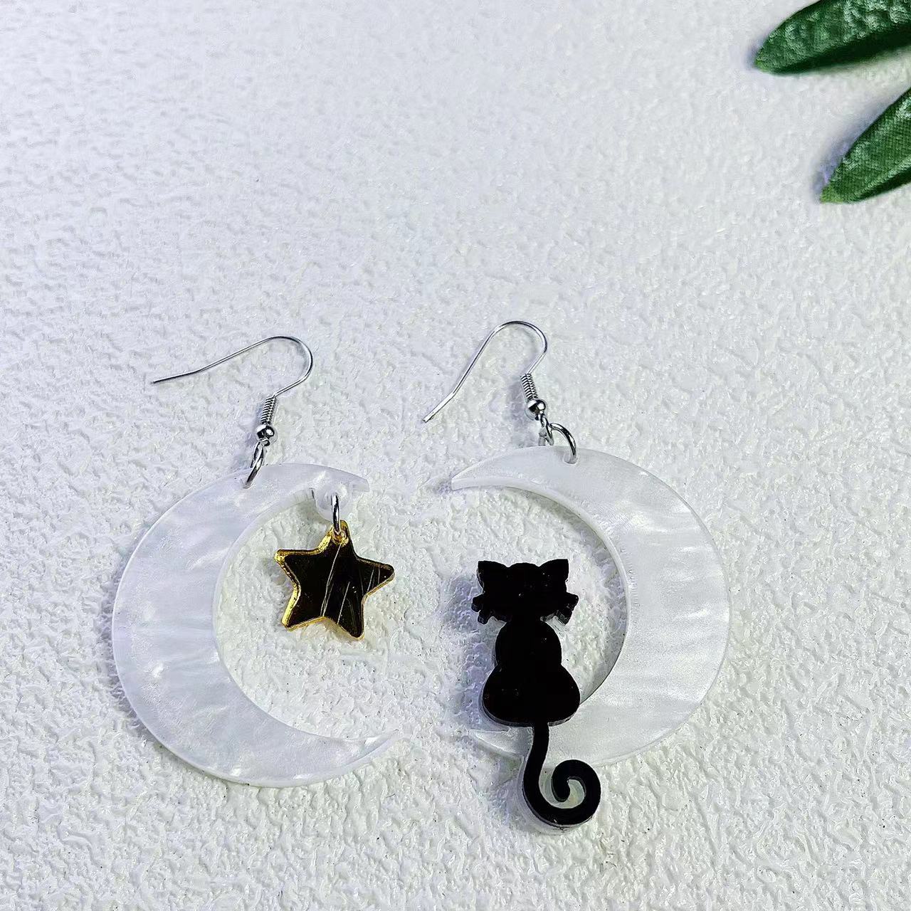 Wholesale Cartoon Cute Moon Cat Acrylic Earrings ACC-ES-AnDao022