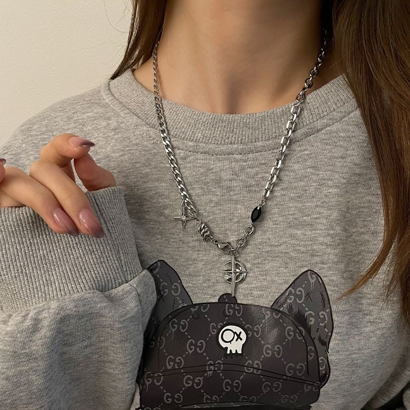 Wholesale Black Zircon Star Necklace Sweater Chain