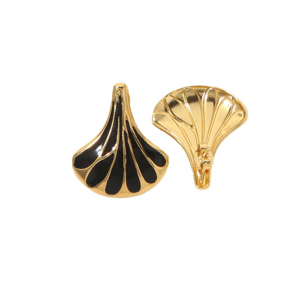 Wholesale Chic Ginkgo Leaf Fan-Shape Earrings Stainless Steel Drop Oil Vintage Gold Fashion Accessory