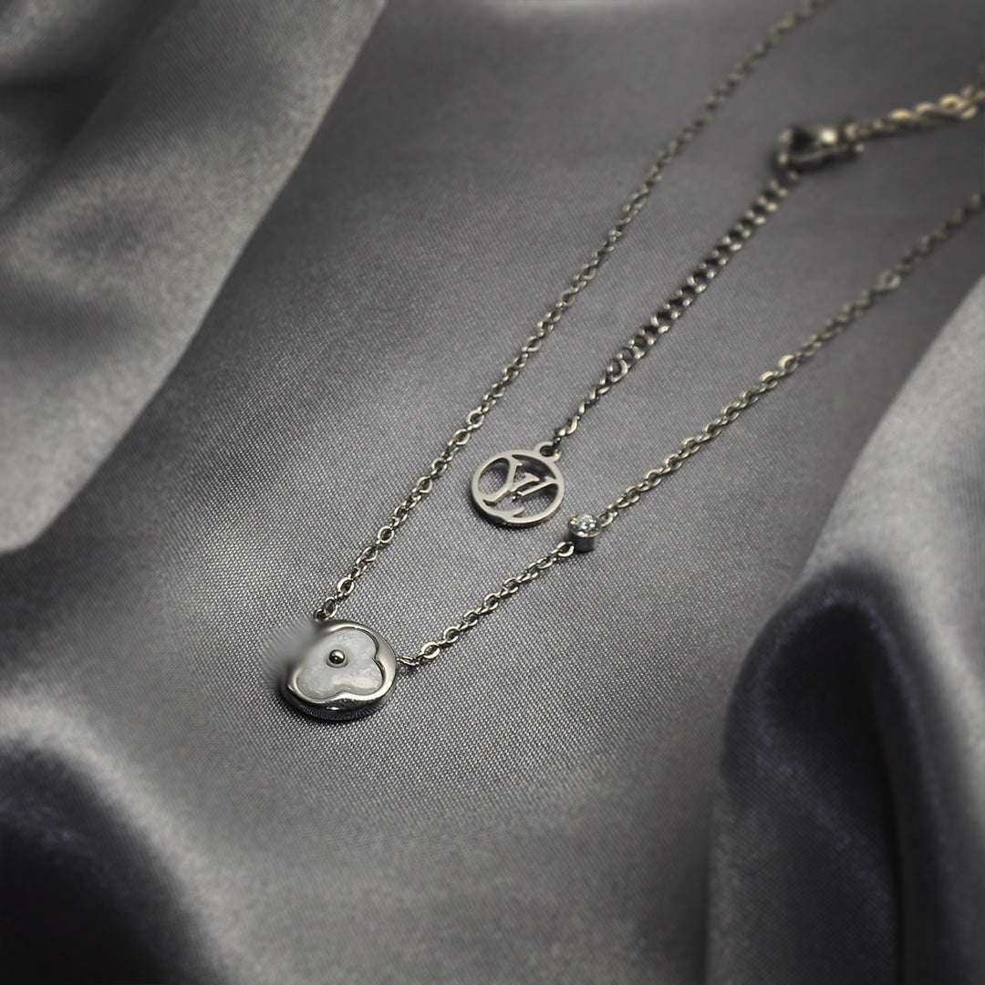 Wholesale Curved Shell Gold Plated Titanium Steel Necklace Trendy Jewelry Accessory