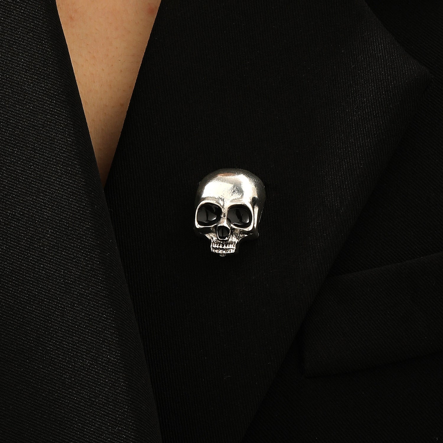 Wholesale Zinc Alloy Electroplated Skull Brooch  Unisex Gift for Resale
