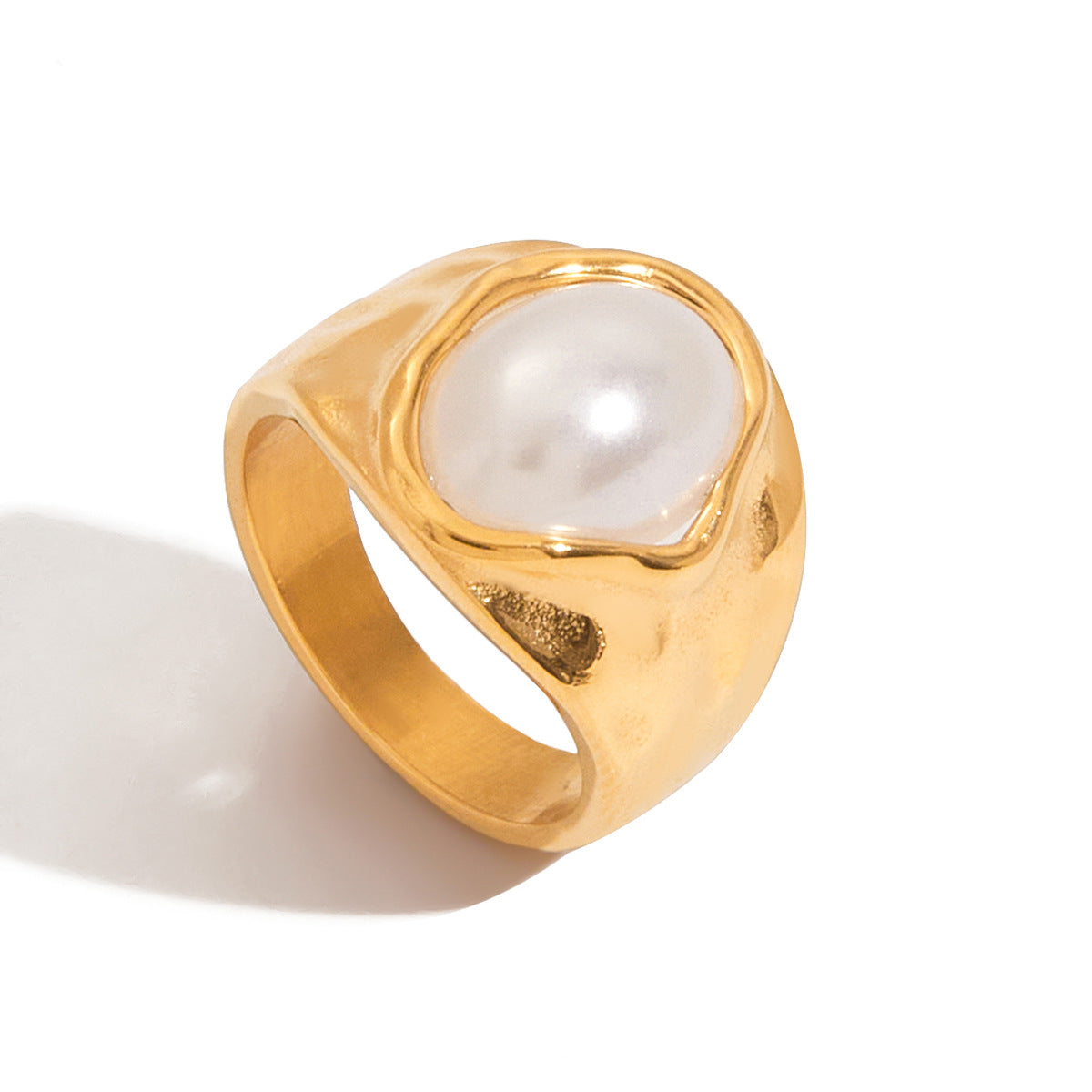 Wholesale 18K Gold Stainless Steel Pearl Hammered Ring