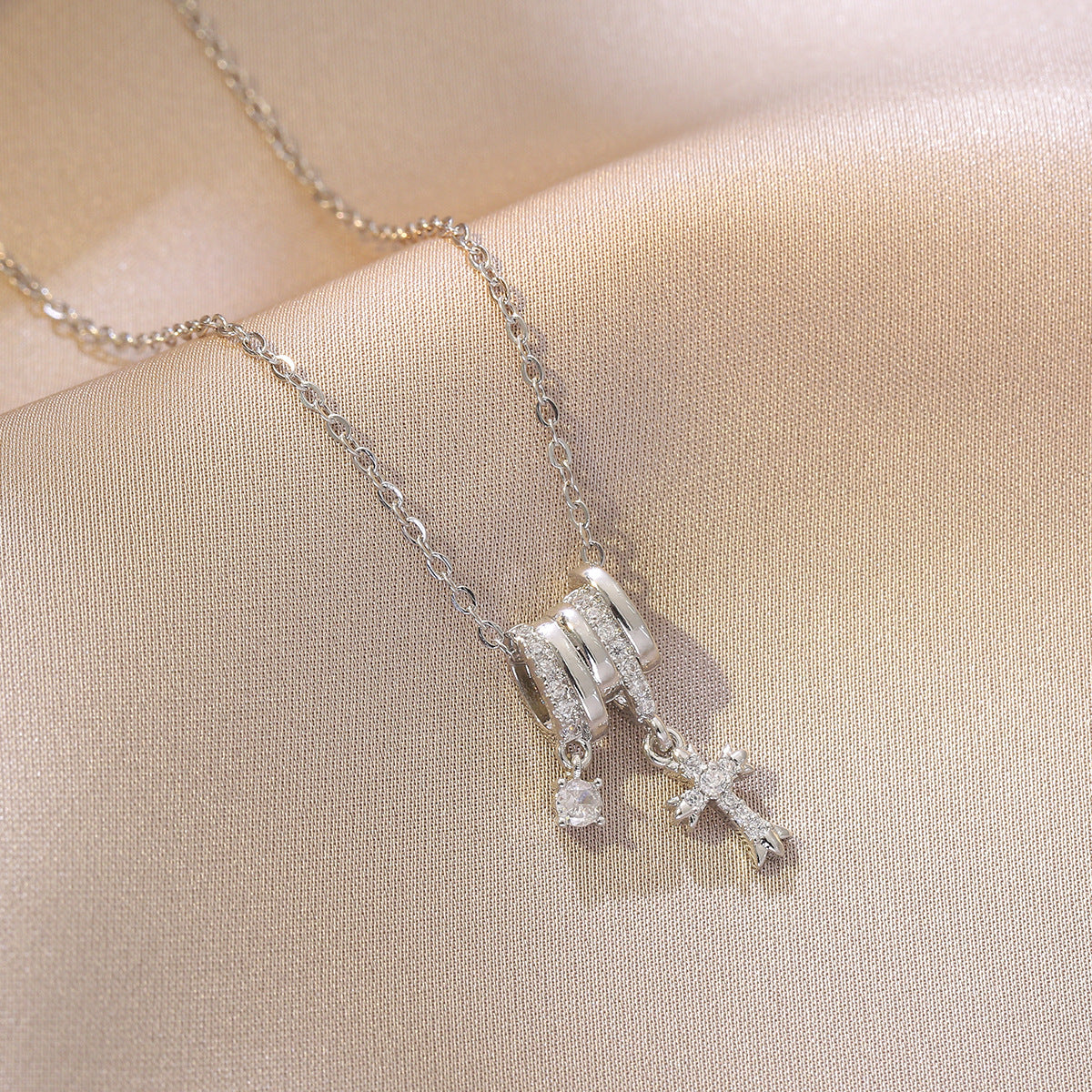 Wholesale Gold Plated Copper Butterfly Zircon Necklace Elegant Nature Design For Women Boutique Resale Jewelry Accessory