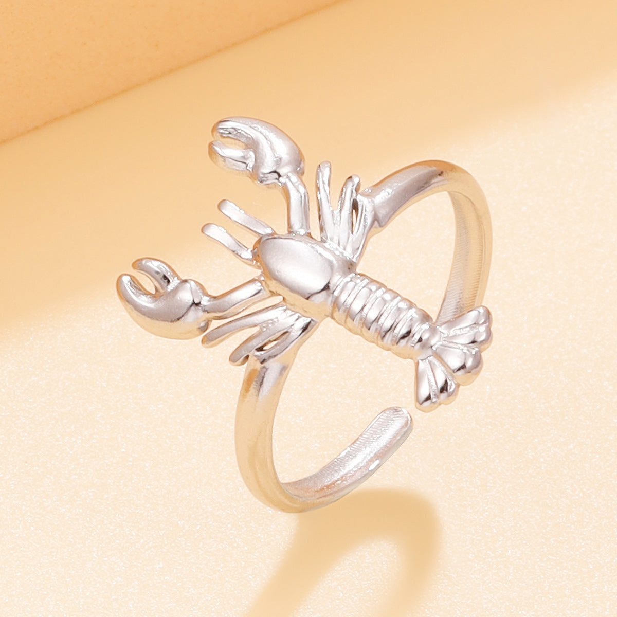 Wholesale Stainless Steel Lobster Ring 18K Gold Plated Ocean Resort Style Jewelry Accessory for Women